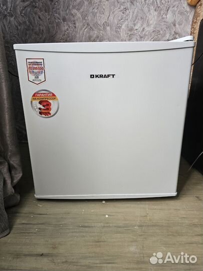 Холодильник маленький