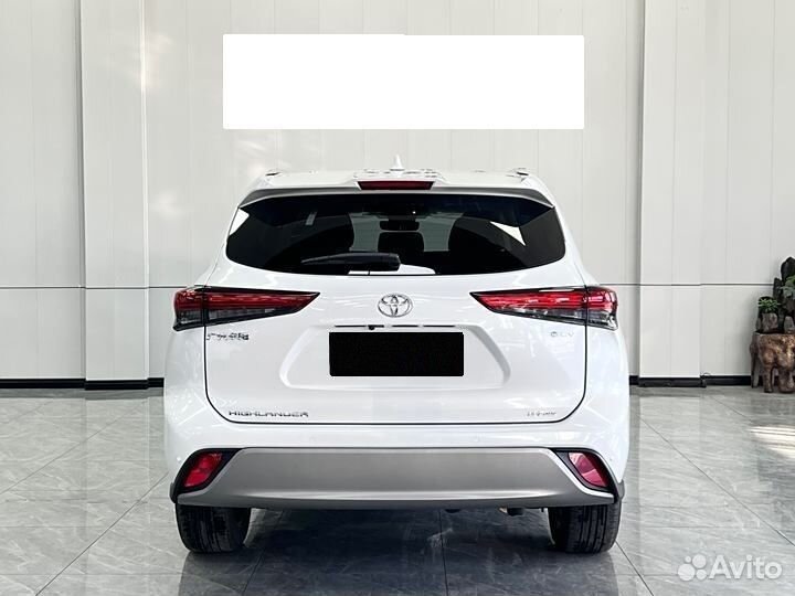 Toyota Highlander 2.5 AT, 2024, 100 км