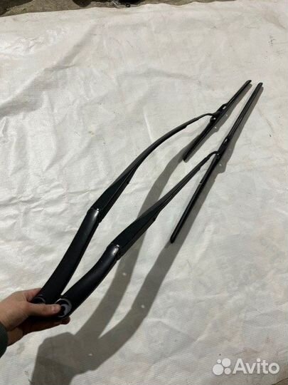 Поводок дворников Hyundai Santa Fe 4 D4HB 2019