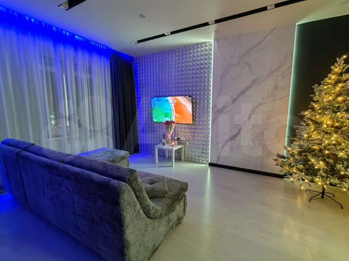 2-к. квартира, 68 м², 16/16 эт.