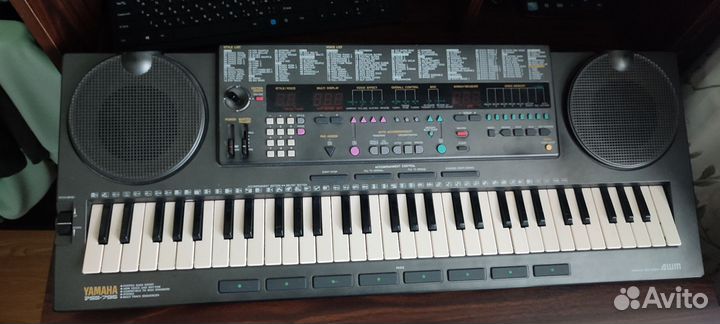Синтезатор yamaha pss795