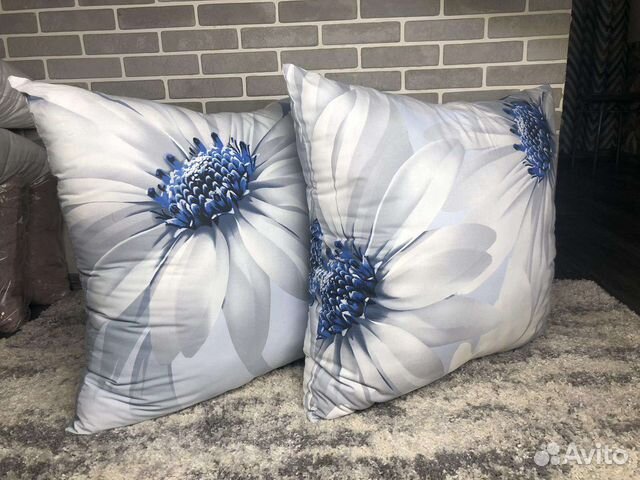 Подушки 70/70 новые