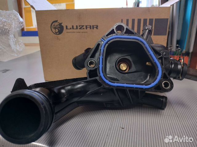 Термостат в сборе с датчиком на Пежо 308 2007-2015