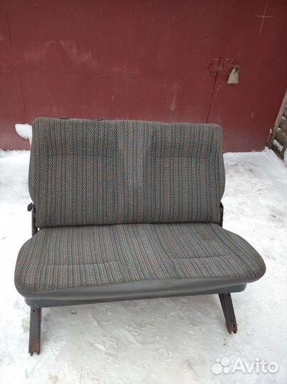 Продам пассажирские сиденья Volkswagen т4.3шт