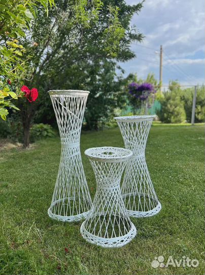 Подставка для цветов напольная