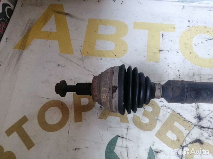 Привод правый Skoda Octavia A5, 1.8 cdab, dsg