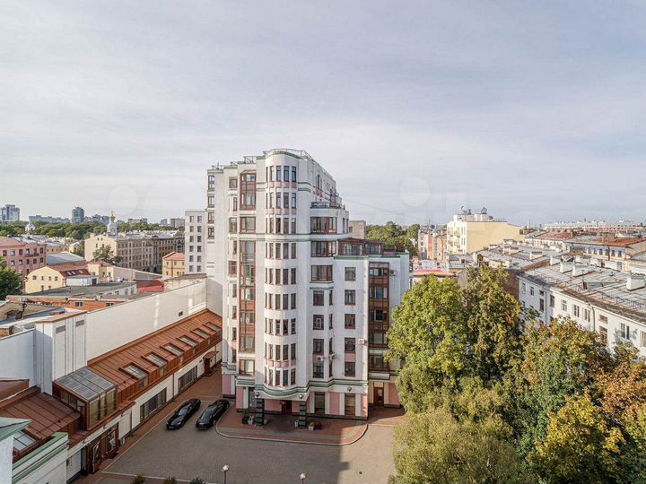 2-к. квартира, 87,2 м², 8/10 эт.