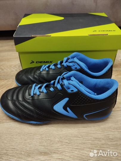 Футбольные бутсы Demix Armando 34 размер