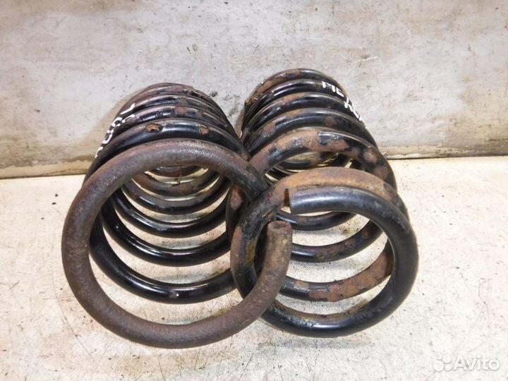 Пружина задняя Chevrolet Metro