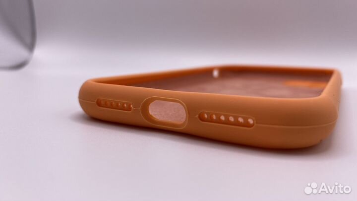 Чехол на iPhone 11 Silicon Case