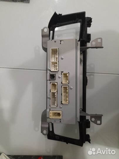 Штатная магнитола RAV4. 13 +