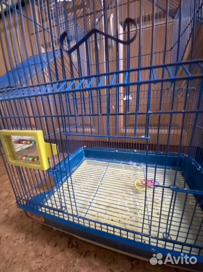 Большая клетка для птиц