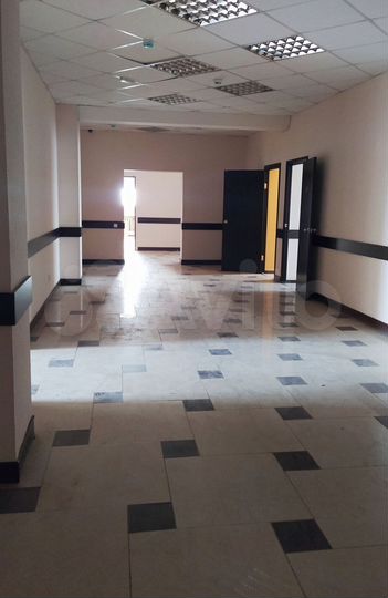 Помещения под детские школы,учебный центр 407.6 м²