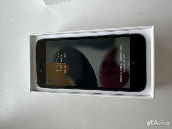 iPhone SE (2020), 64 ГБ