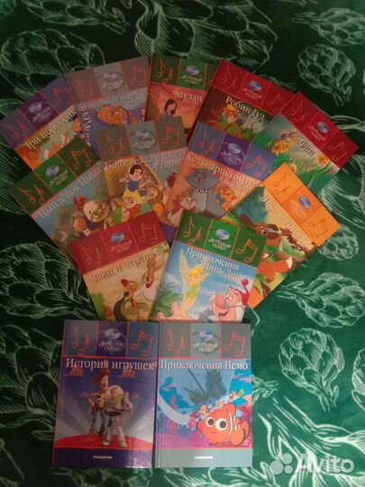 Книги Disney с дисками