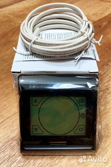 Терморегулятор сенсорный для теплого пола черный