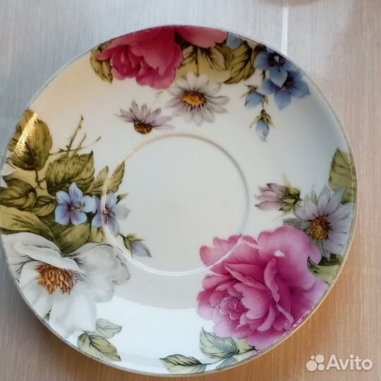 Фарфоровая чайная пара