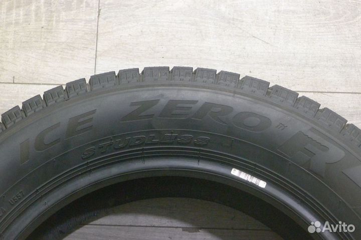 Pirelli Ice Zero FR 225/60 R17 103H