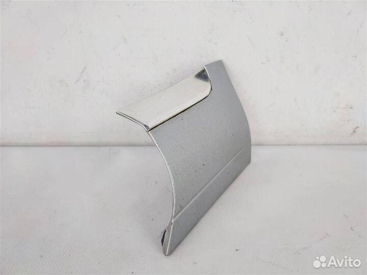 Молдинг переднего правого крыла фольксваген туаре