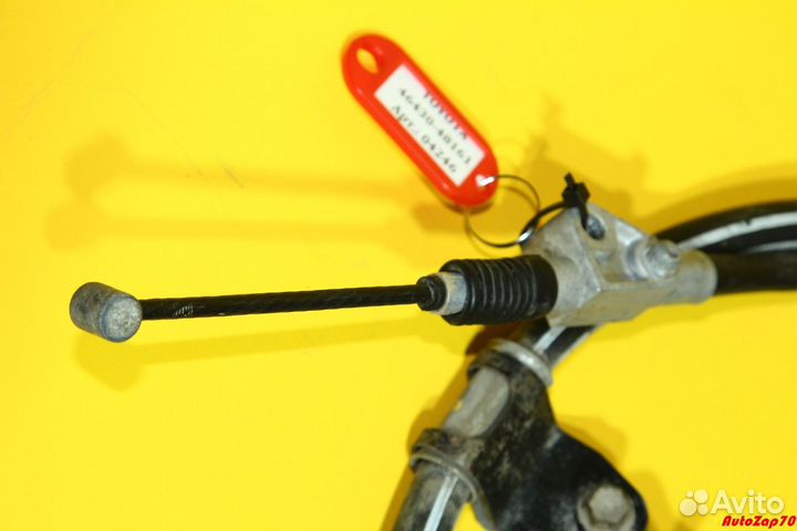 Lexus RX450h Трос стояночного тормоза левый