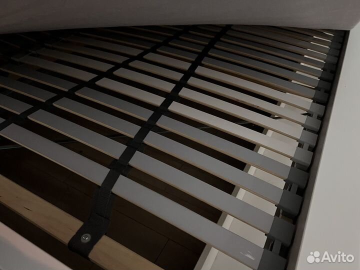 Кровать IKEA с матрасом