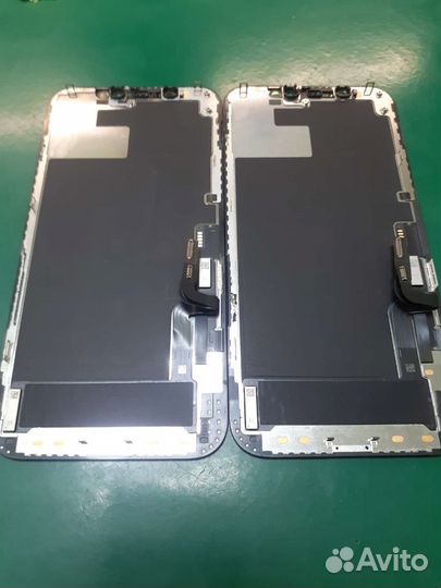 Дисплеи под переклейку 12/12pro царапанные сильно