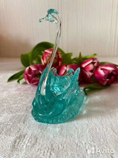 Лебеди антикварные, цветное стекло