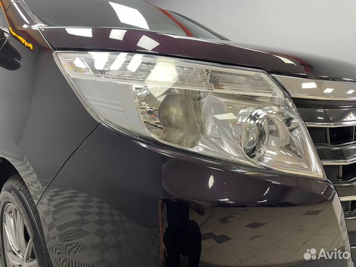 Toyota Noah, 2014