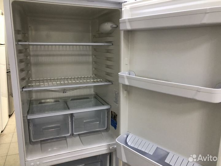 Холодильник бу Indesit. 150 см. С гарантией