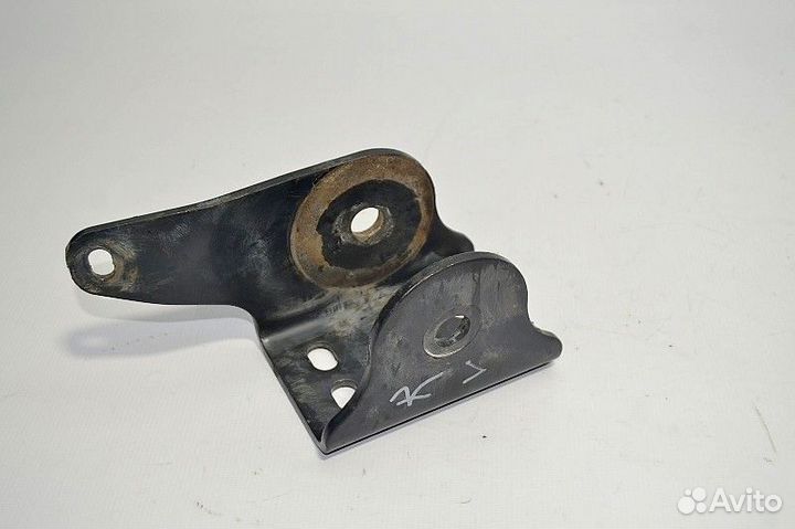 Кронштейн амортизатора кабины, передний правый MAN