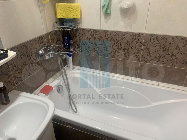 2-к. квартира, 56,6 м², 1/17 эт.