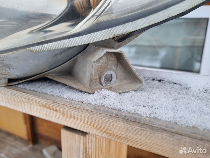 Фары на toyota camry 30