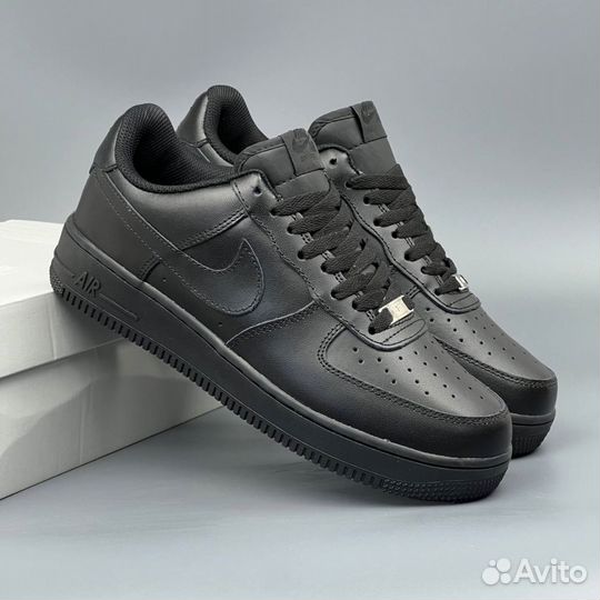 Культовые Nike Air Force 1 Black