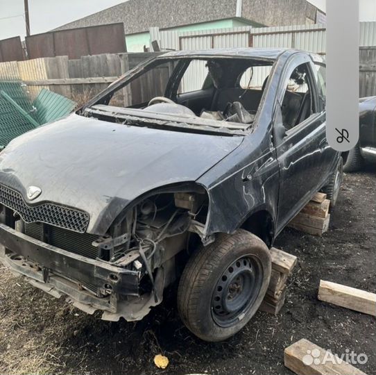 Toyota vitz в разбор на запчасти