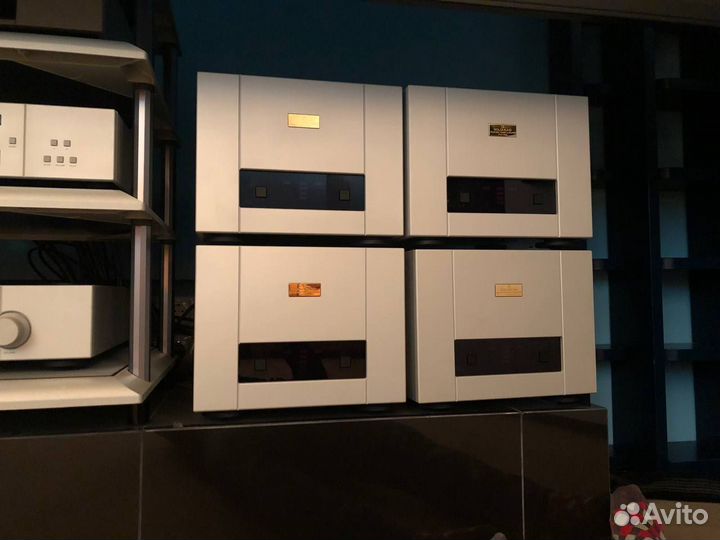 Моноблочные усилители Goldmund Telos 600