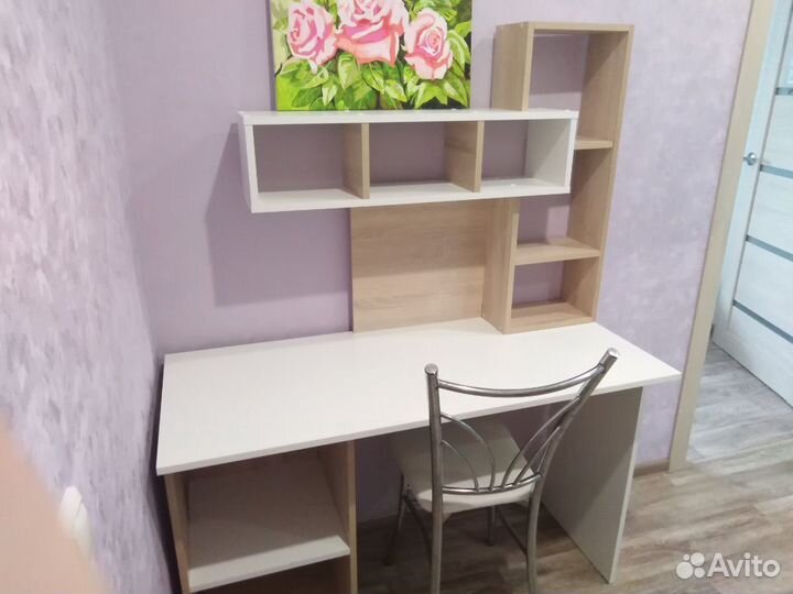 Стол компьютерный