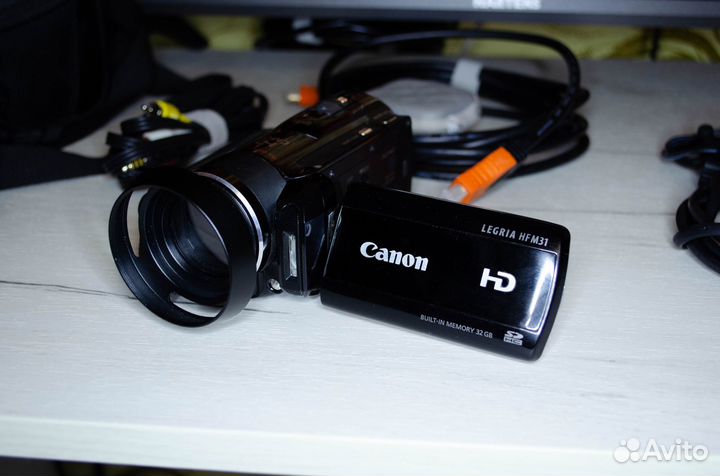 Canon legria hf m31