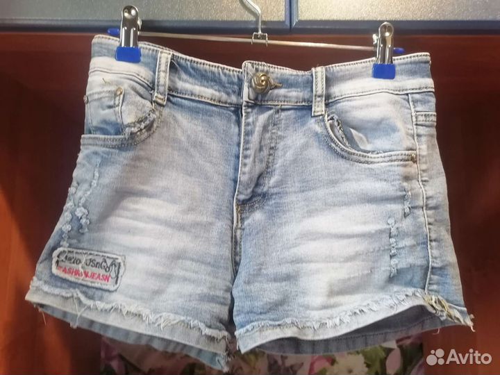 Джинсовые шорты