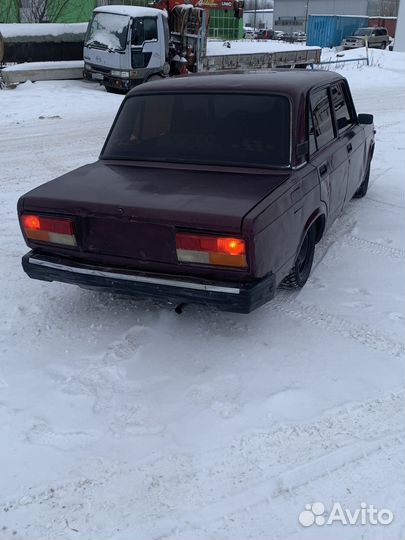 ВАЗ 2107 1.5 МТ, 2006, битый, 74 000 км