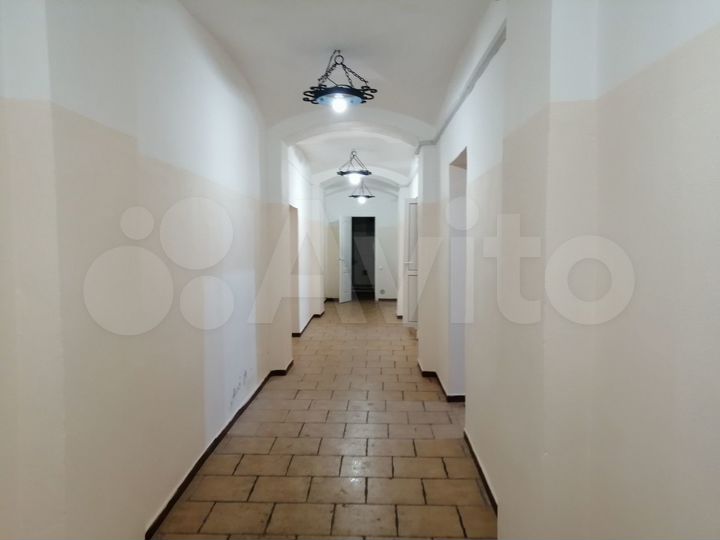 Свободного назначения, 173 м²