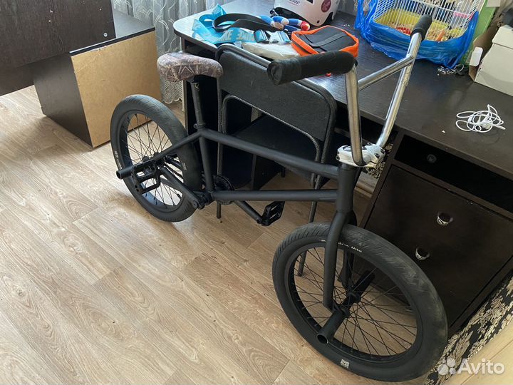 Трюковой велосипед bmx