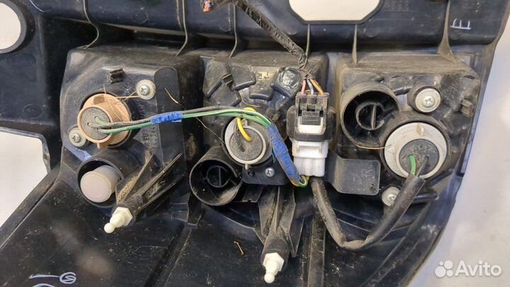 Фонарь (задний) правый Subaru Forester (S12)