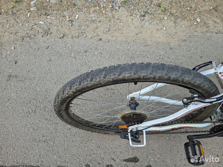 Велосипед B-Twin Rockrider Five One