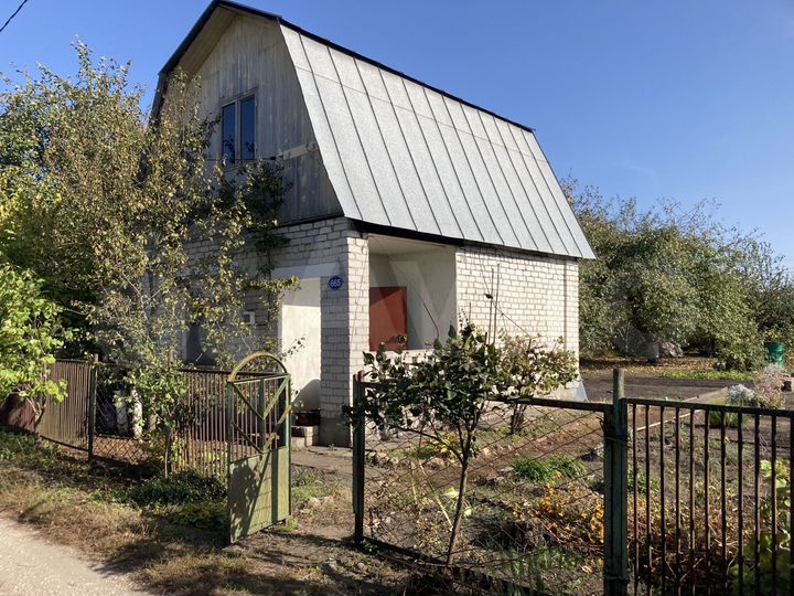 Дача 30 м² на участке 6 сот.