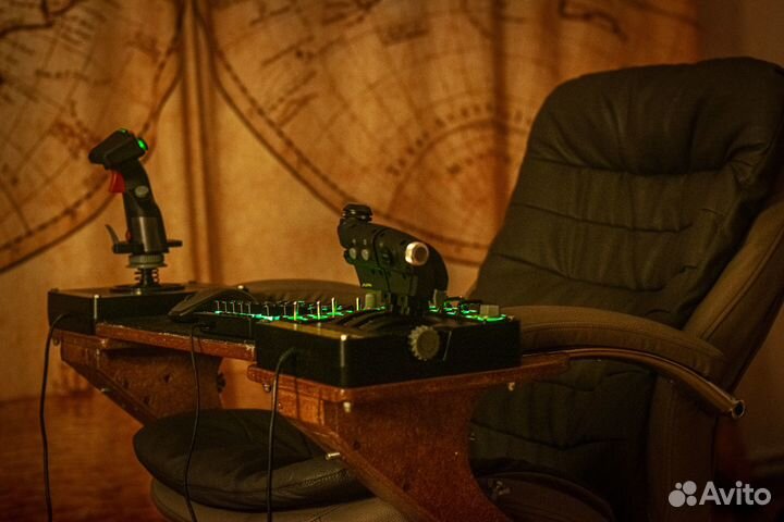 Джойстик и дроссель + геймерское кресло