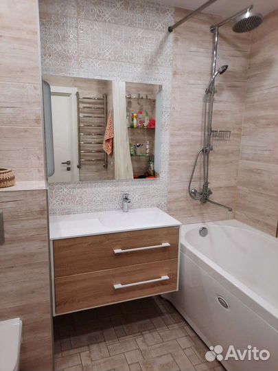 Зеркало с подсветкой 90х75 см