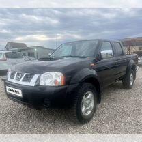 Nissan NP300 2.5 MT, 2010, 103 000 км, с пробегом, цена 1 099 000 руб.