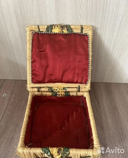 Шкатулка плетенная из соломы отделка бархат