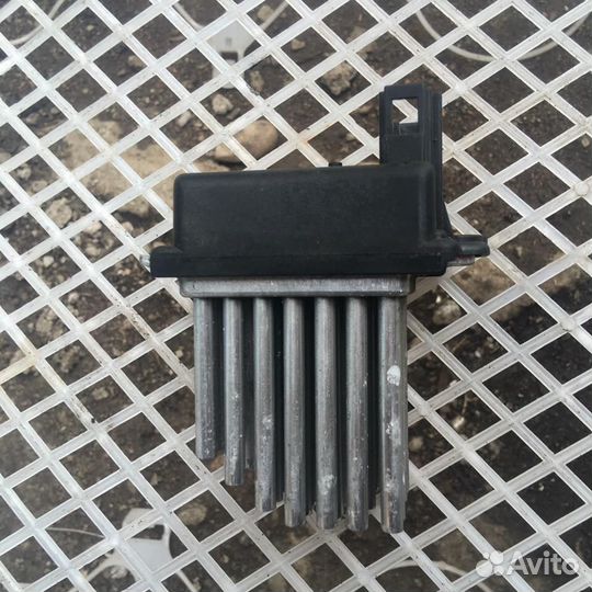 Резистор отопителя Ауди А6 С5