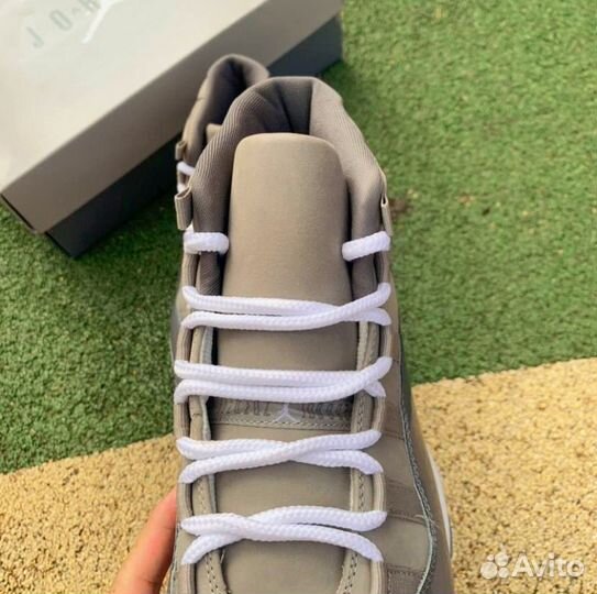 Кроссовки nike air jordan 11 retro grey